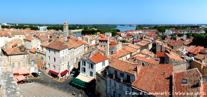 Arles